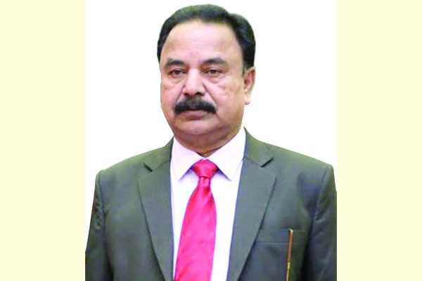সেলফির ভরসায় বাঁচতে পারবেন না
