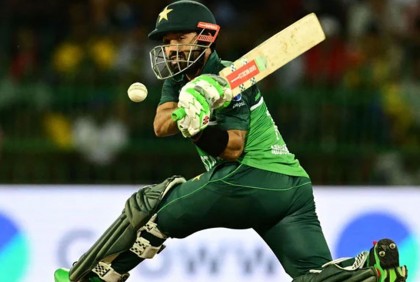 শ্রীলঙ্কাকে ২৫৩ রানের টার্গেট দিল পাকিস্তান