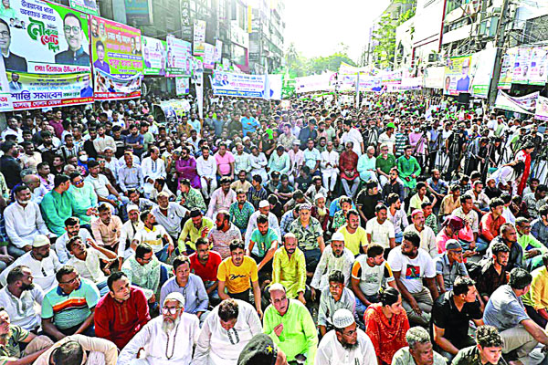 ষড়যন্ত্র করে সরকারের পতন ঘটানো যাবে না