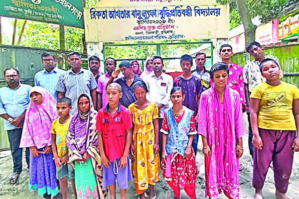 অদম্য এক মায়ের গল্প