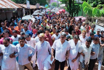জামালগঞ্জে আওয়ামী লীগের আনন্দ শোভাযাত্রা 