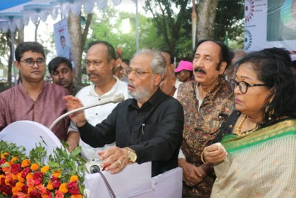 ‘জনগণের পক্ষে কথা বলা মানেই সরকারের বিরুদ্ধে কথা বলা’