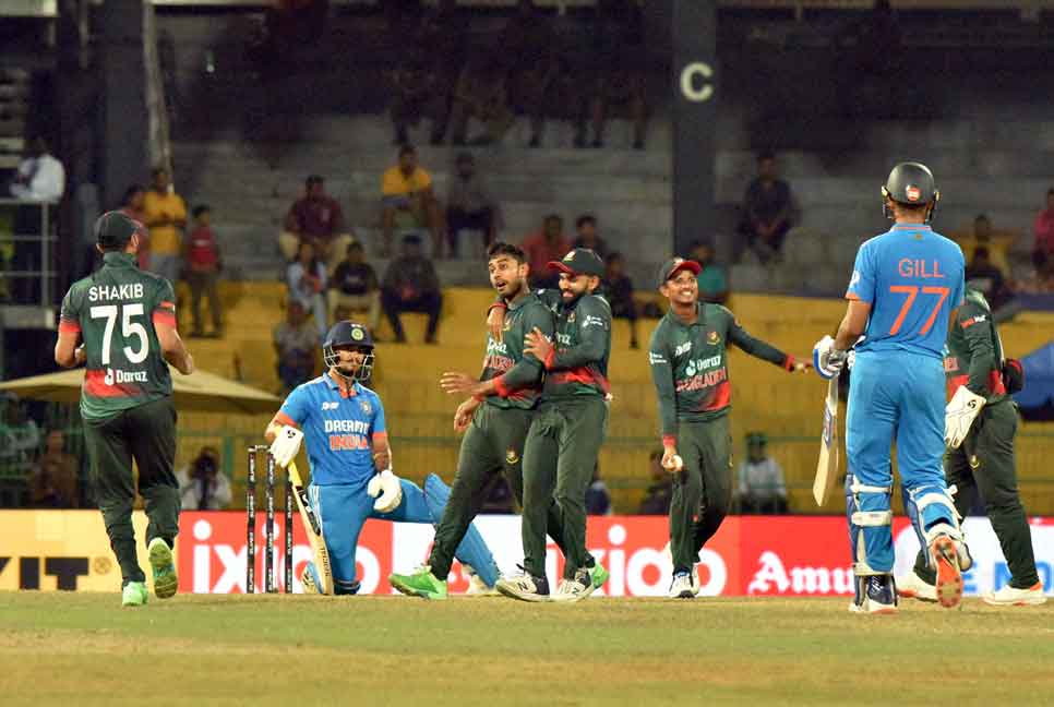 দলের সবাই খুশিতেই আছে: মিরাজ