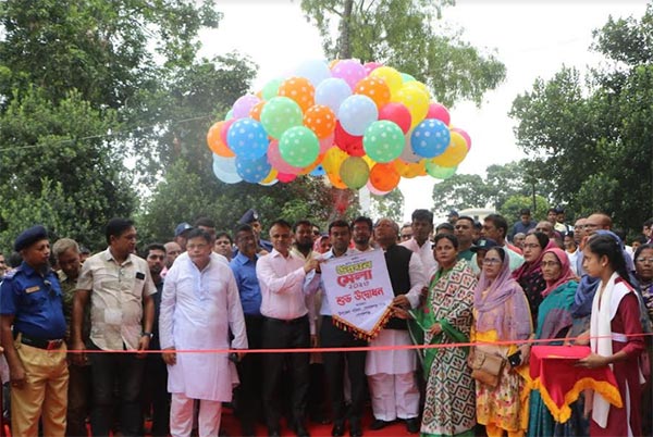 গোপালগঞ্জে ৩ দিনব্যাপী উন্নয়ন মেলা শুরু 