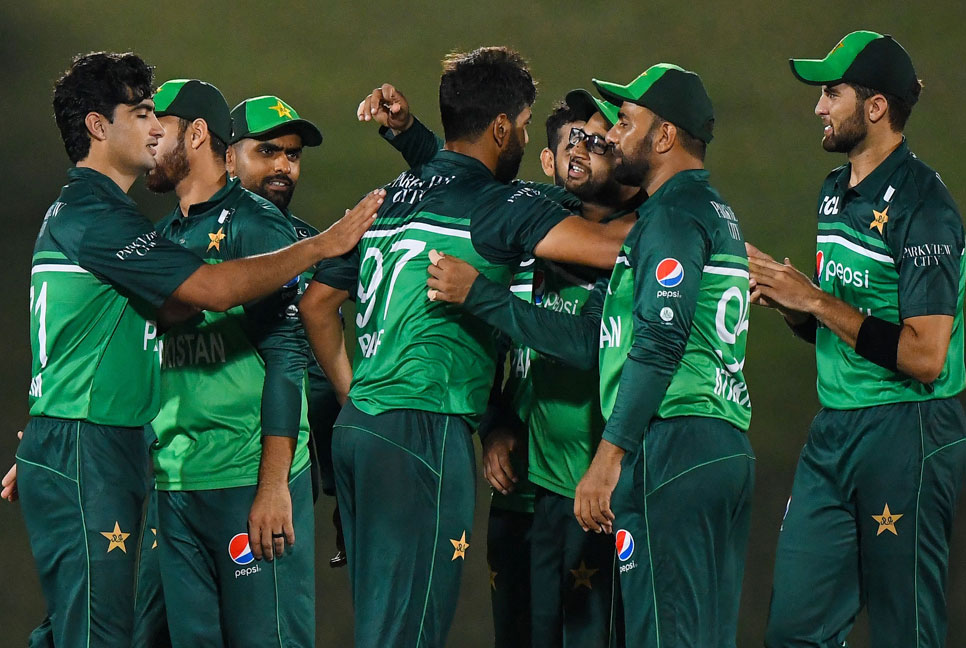 ফের ওয়ানডে র‍্যাঙ্কিংয়ের শীর্ষে পাকিস্তান