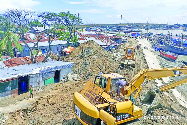 কে বাঁচাবে কর্ণফুলী নদী