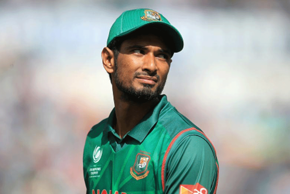 নতুন দুই মাইলফলকের সামনে দাঁড়িয়ে রিয়াদ