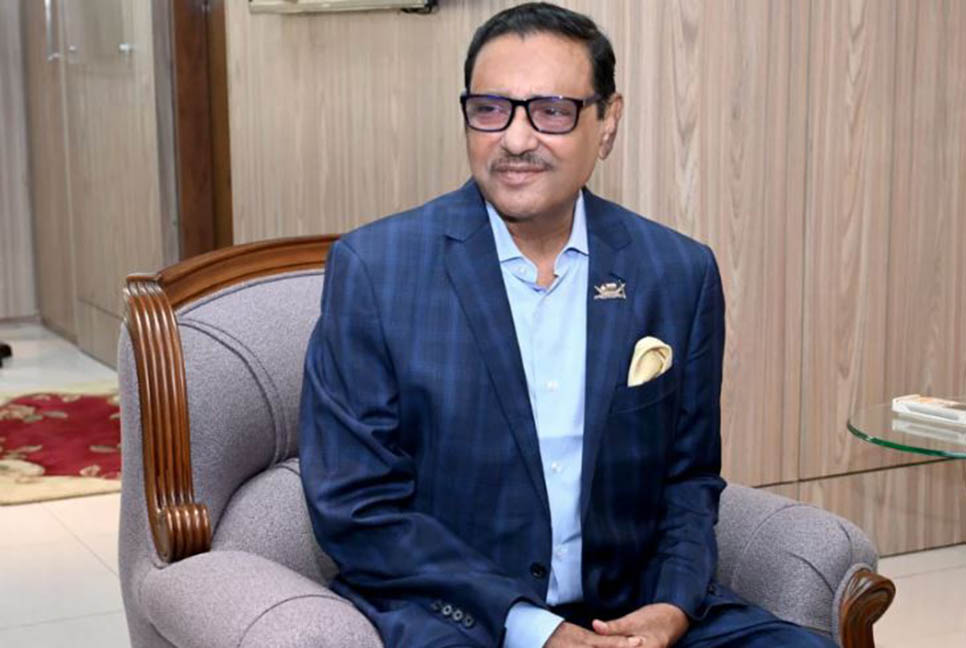 শনিবার দেশে ফিরবেন সেতুমন্ত্রী

