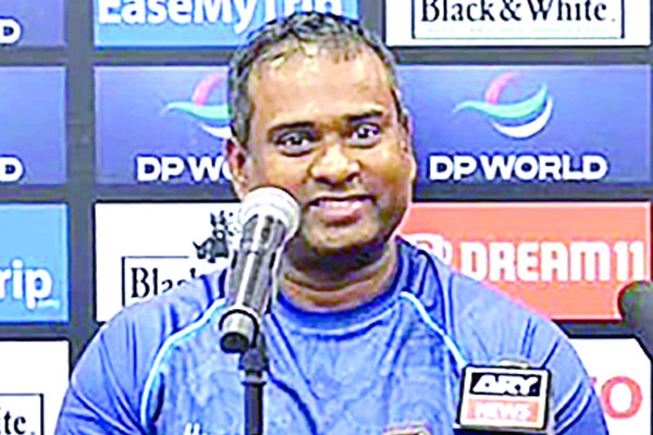 শ্রীরামকে বিশ্বকাপে নিয়োগ দিল বিসিবি