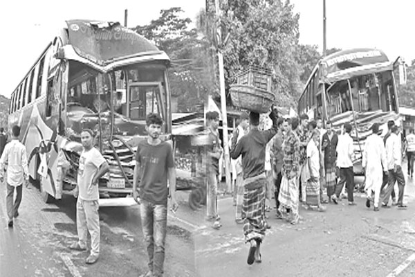 সড়কে ছয়জনের প্রাণহানি