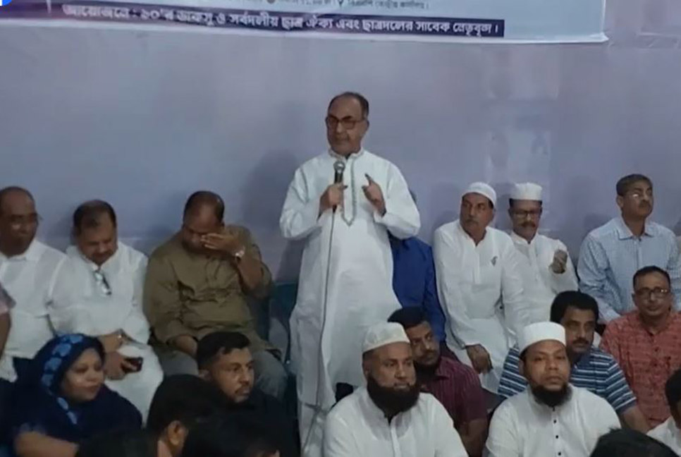 খালেদা জিয়ার কিছু হলে আপনাদের কারো অস্তিত্ব বাংলাদেশে রাখবো না : আব্বাস 


