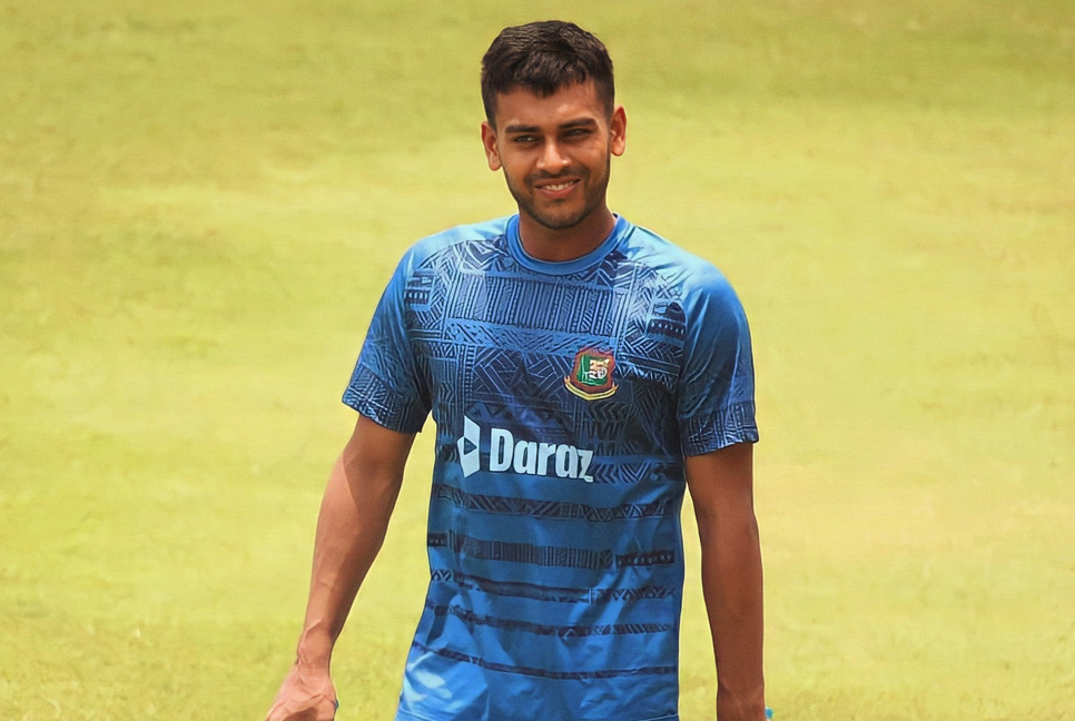 মিরাজও চোটে!
