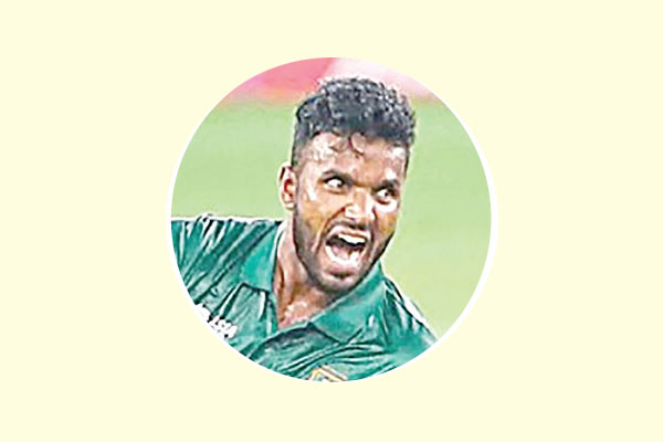 বিশ্রামেই থাকতে হচ্ছে