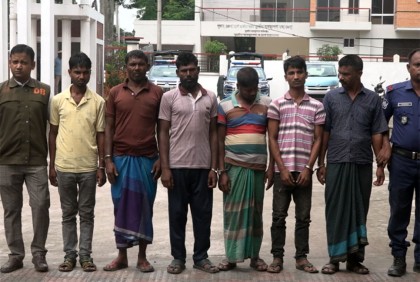 খুলনায় ডাকাত দলের ৭ সদস্য গ্রেফতার