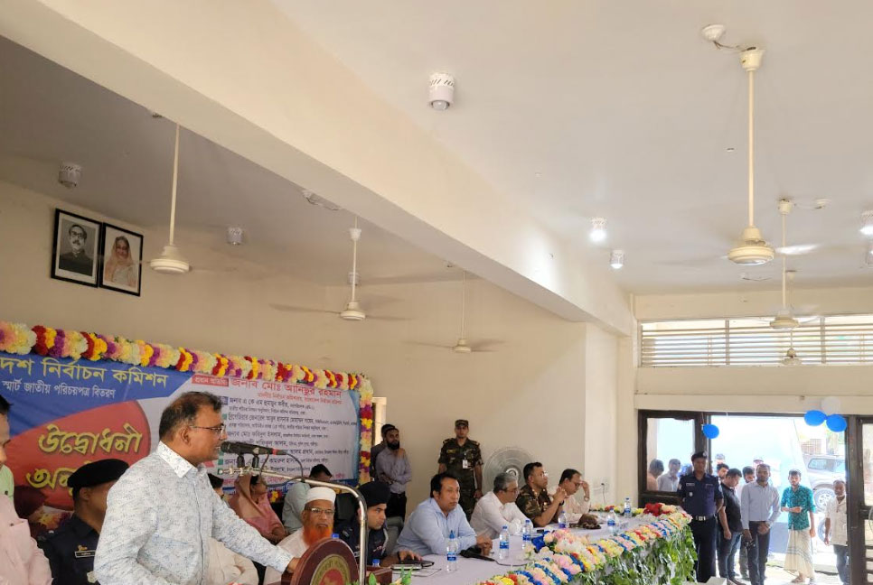 ভিসানীতির বিষয়ে আমাদের কিছুই করার নেই : নির্বাচন কমিশনার

