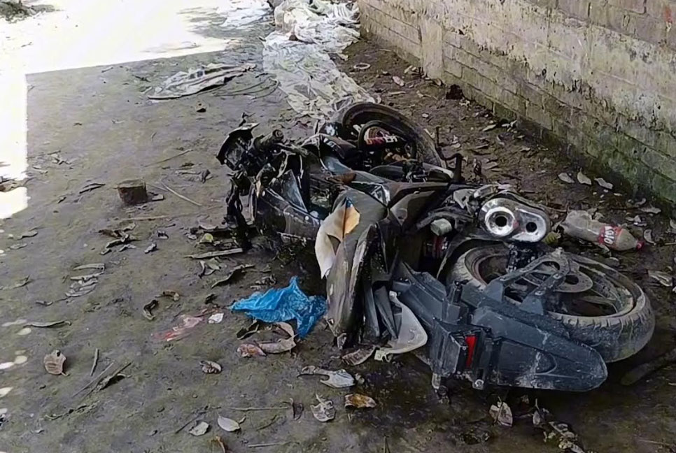 শৈলকুপায় হত্যাকাণ্ড পরবর্তী সংঘর্ষ, বাড়ি-ঘর ভাঙচুরের অভিযোগ 

