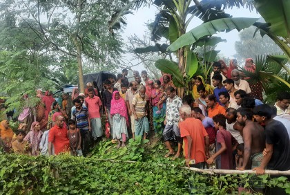 জয়পুরহাটে চালককে হত্যা করে অটোরিকশা ছিনতাই