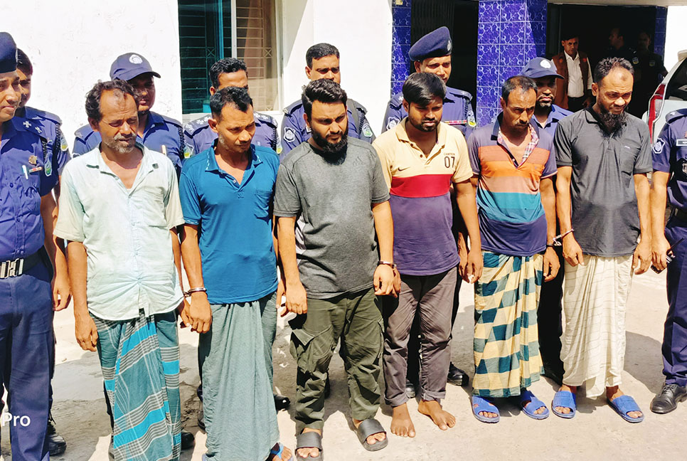 শেরপুরে কঙ্কাল চুরির ঘটনায় মূল হোতাসহ ছয়জন গ্রেফতার