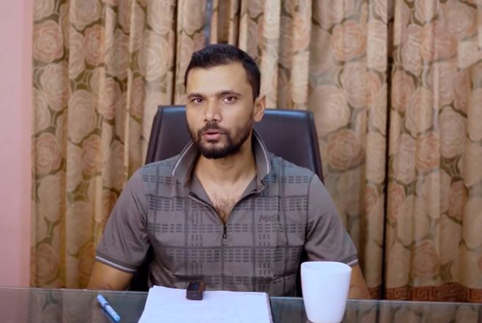 তামিমের অধিনায়কত্ব ছাড়া উচিত হয়নি : মাশরাফি



