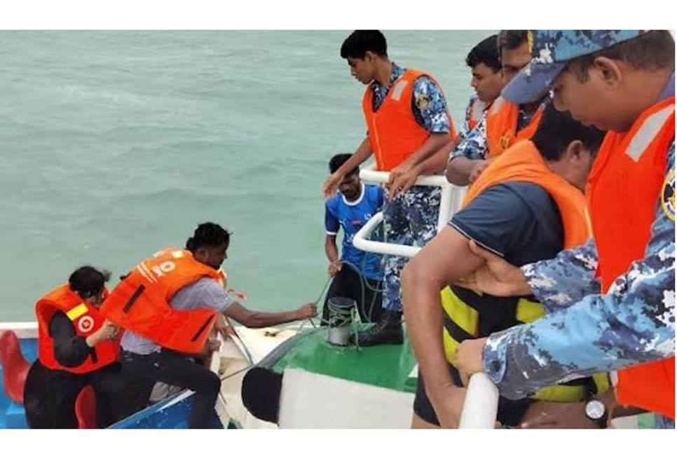 সেন্টমার্টিনে স্পিডবোট ডুবে সাবেক নারী ইউপি সদস্যের মৃত্যু, ২৩ যাত্রী জীবিত উদ্ধার