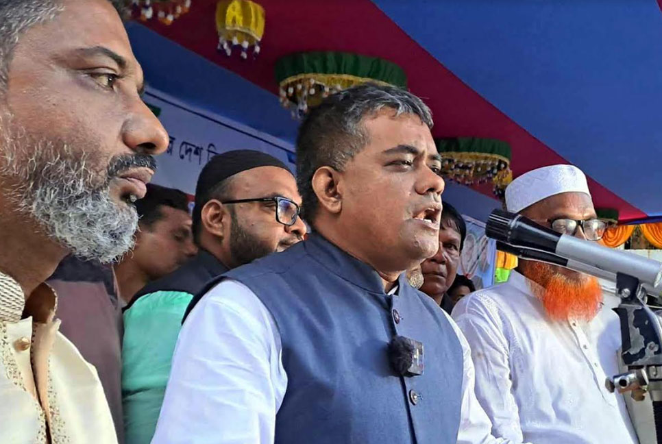 শরণখোলায় আওয়ামী লীগের শান্তি সমাবেশে মানুষের ঢল