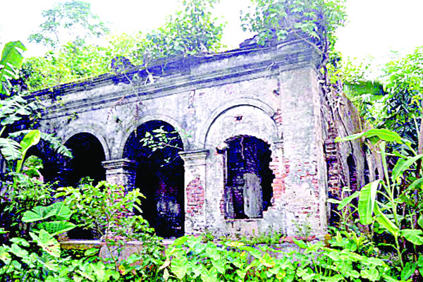 কালের সাক্ষী জয়শঙ্করের ‘জমিদারবাড়ি’
