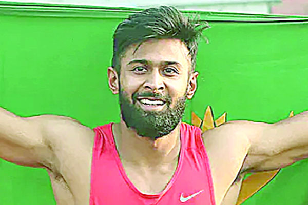 সেমিফাইনালে উঠে চমক ইমরানের
