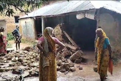 খেলার সময় হঠাৎ ধসে পড়ল দেয়াল, পশ্চিমবঙ্গে প্রাণ গেল তিন শিশুর