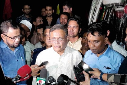 সরকার খালেদা জিয়ার স্বাস্থ্যের বিষয়ে যথেষ্ট আন্তরিক : তথ্যমন্ত্রী