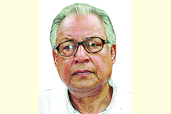নড়বড় করছে সরকার