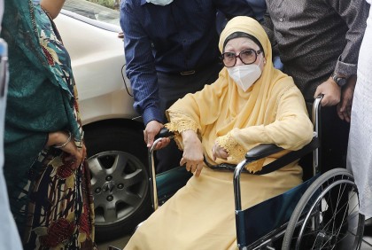 খালেদা জিয়ার বিদেশে চিকিৎসার বিষয়ে মতামত আজই : আইনমন্ত্রী

