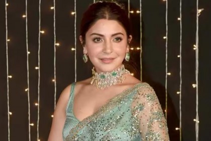 আনুশকার অভিনয় ছাড়ার গুঞ্জন