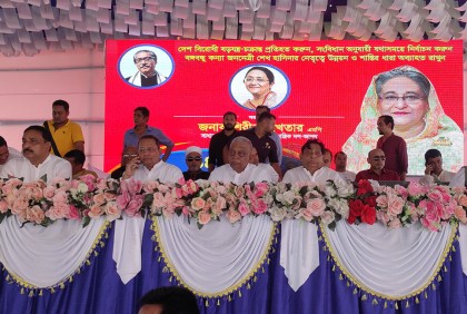 ‘যেখানে শেখ হাসিনা আছে, সেখানে কোনো পেশিশক্তি টিকবে না’