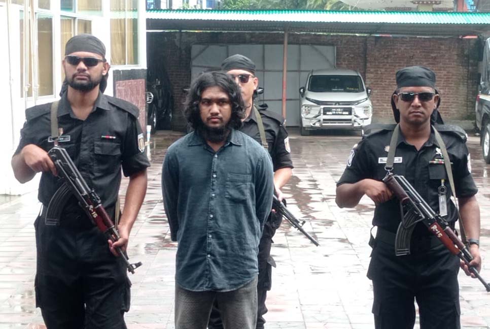 আরসা প্রধানের একান্ত সহকারী নোমান গ্রেফতার