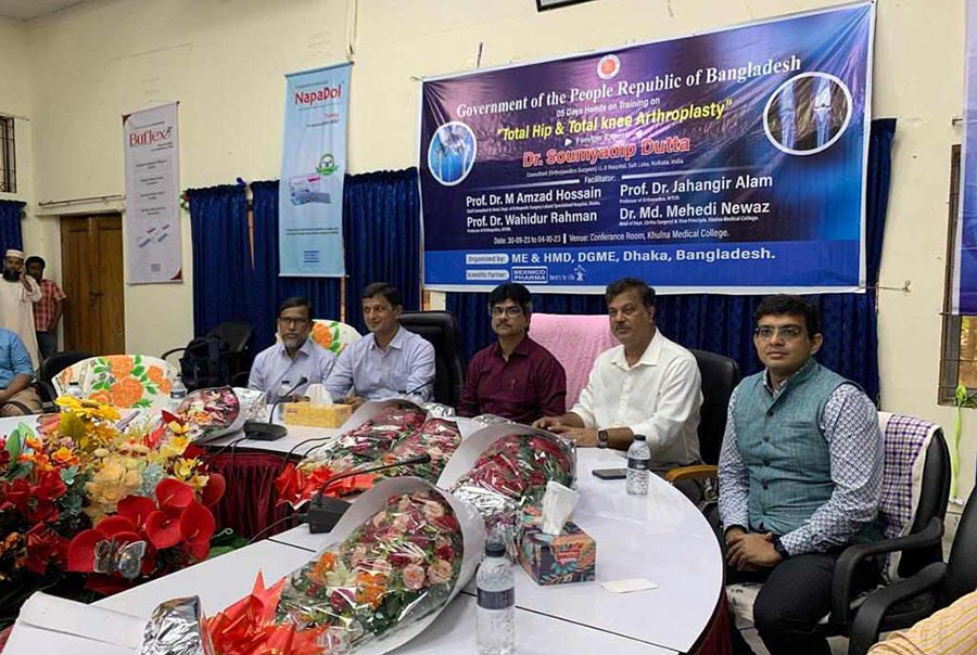 খুলনায় চিকিৎসকদের ৫ দিনব্যাপি আন্তর্জাতিক প্রশিক্ষণ শুরু