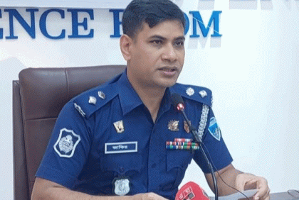 ফেনীতে ছিনতাইকারী চক্রের দুই সদস্য গ্রেফতার