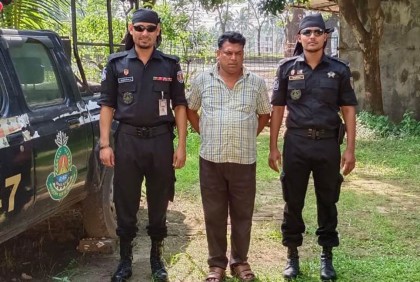 স্ত্রীকে হত্যার ৯ বছর পর গ্রেফতার স্বামী