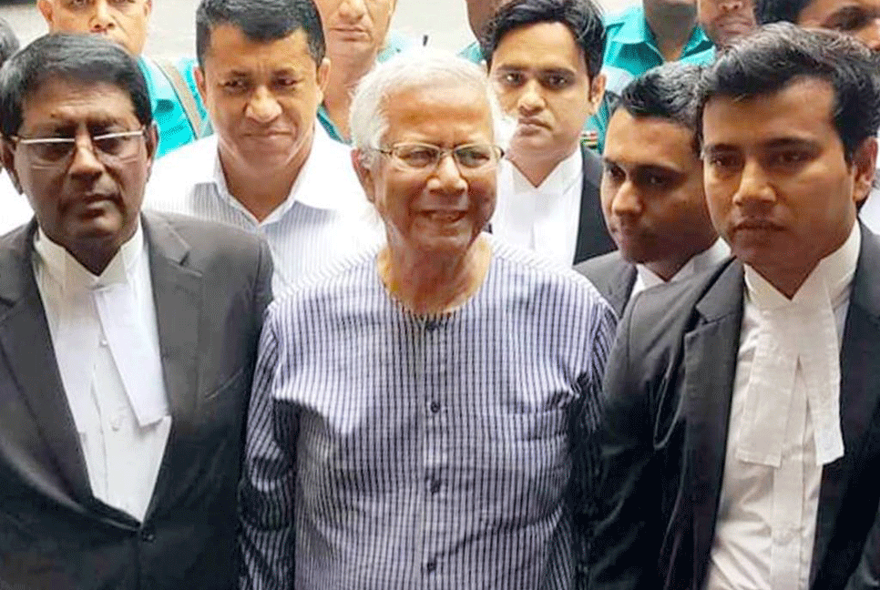 ড. ইউনূস দুদকে