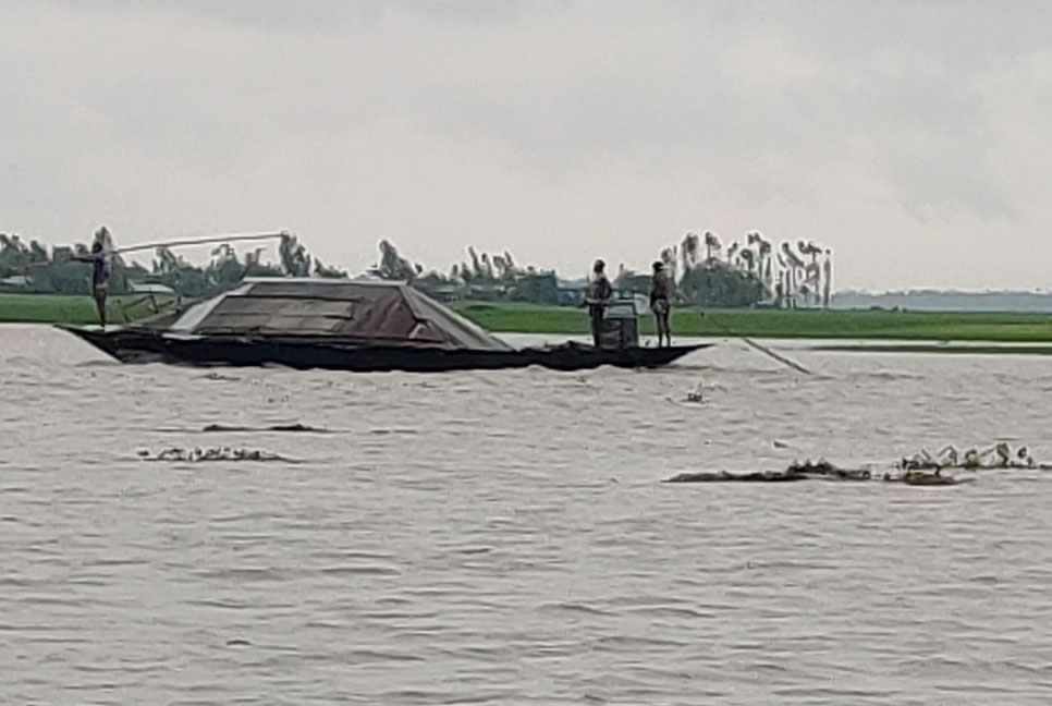 তিস্তার পানি বিপৎসীমার ওপরে