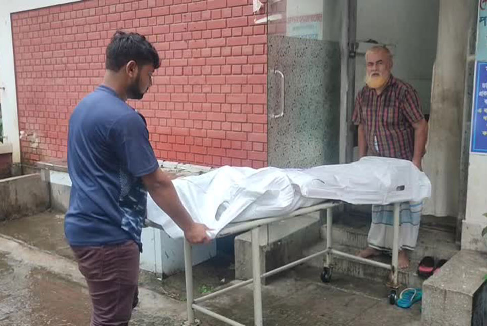 গরু চুরির দায়ে গাছে বেঁধে যুবককে পিটিয়ে হত্যার অভিযোগ