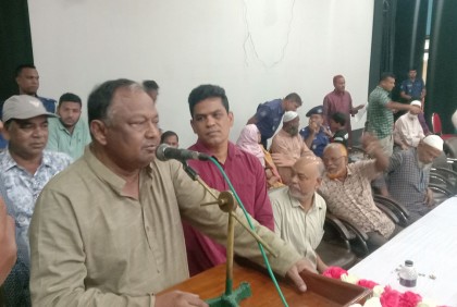শেখ হাসিনা সরকারের উন্নয়নের ফিরিস্তি তুলে ধরুন : বাণিজ্যমন্ত্রী