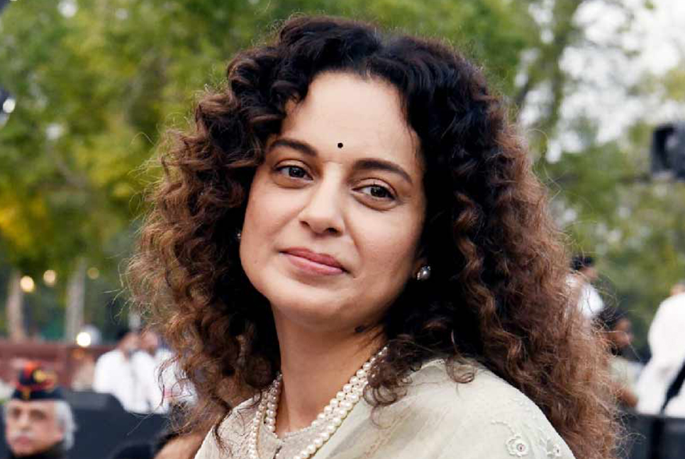 বলিউড তারকাদের সতর্ক করলেন কঙ্গনা


