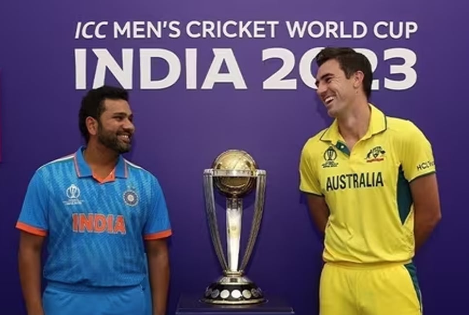 টস জিতে ব্যাটিংয়ে অস্ট্রেলিয়া