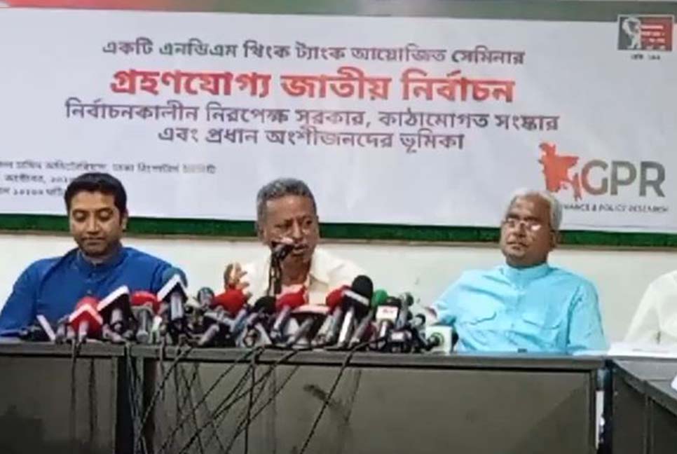 দেশে আইনের শাসন প্রত্যাশা করে কোনো লাভ হবে না : আমীর খসরু

