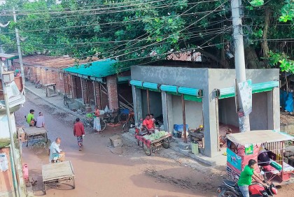 সরকারের রাজস্ব আয় বাড়াতে প্রশাসনের অনুকরণীয় উদ্যোগ