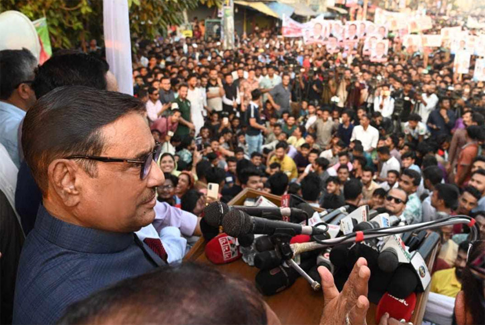 ‘বেশি লাফালাফি করলে ফখরুল-রিজভীর মাথায় ইউরেনিয়াম ঢেলে দেব’

