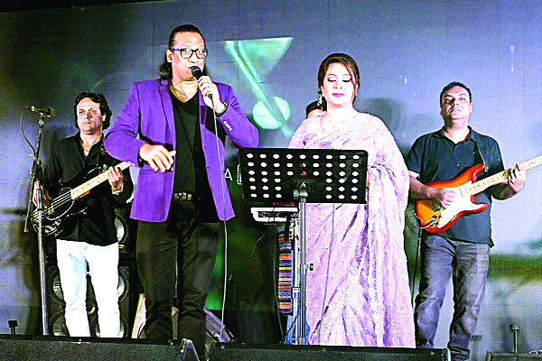 চার সিনেমাকে সম্মাননা