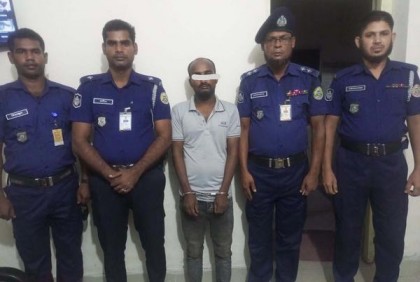 মৃত্যুদণ্ডপ্রাপ্ত পলাতক আসামি সেন্টু শরীফকে ঢাকা থেকে গ্রেফতার