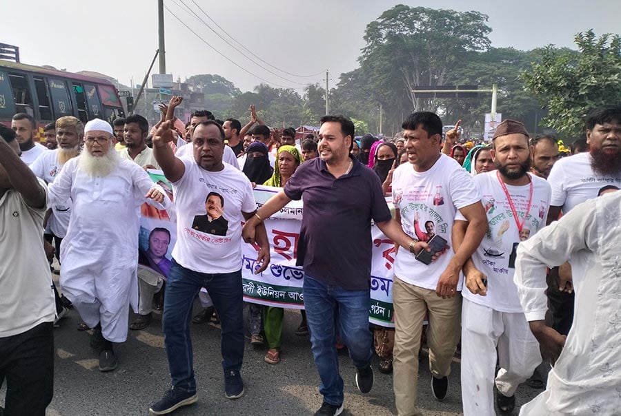 প্রধানমন্ত্রীর জনসভা উপলক্ষে ভাঙ্গা এখন মিছিলের শহর 