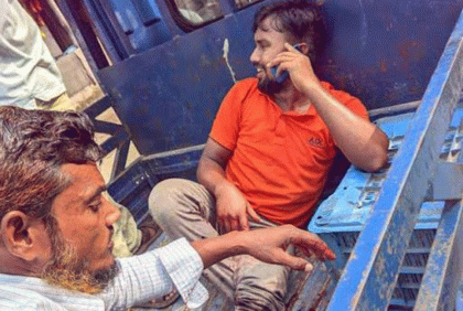 রাঙামাটিতে কাঠের ট্রাকে সন্ত্রাসীদের হামলা, চালক গুলিবিদ্ধ